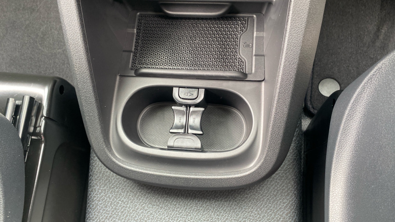 Mercedes-Benz Vito L2 Diesel Rwd 119CDI Select Crew Van 9G-Tronic